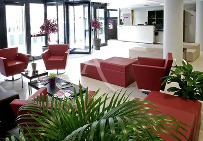 Salon