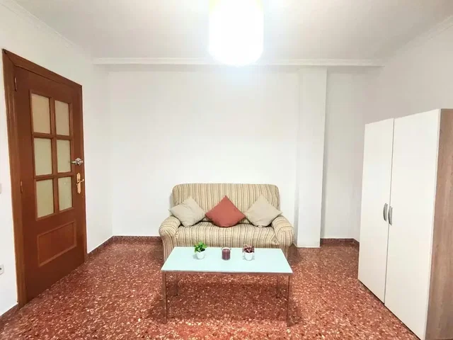 Хол