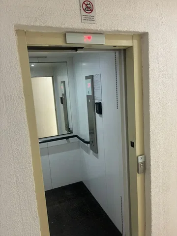 أخرى