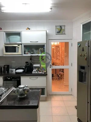أخرى