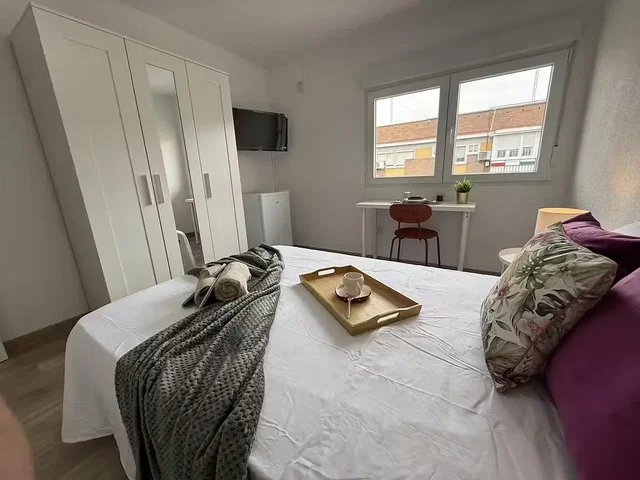 Хол