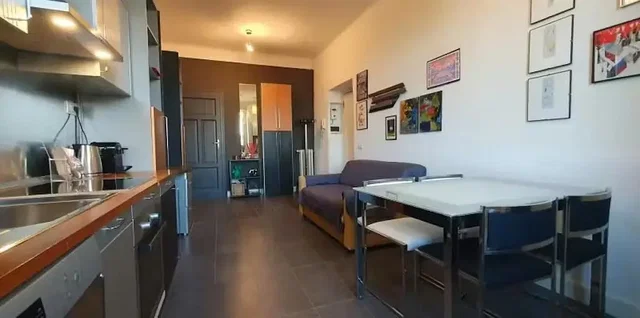 Salon