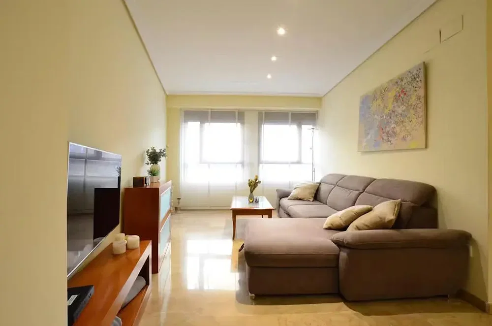 Хол