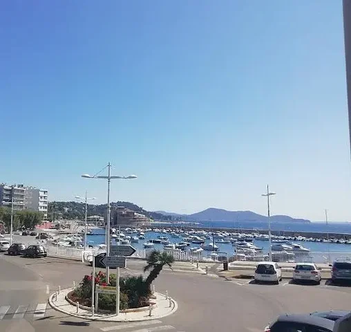 Σαλόνι