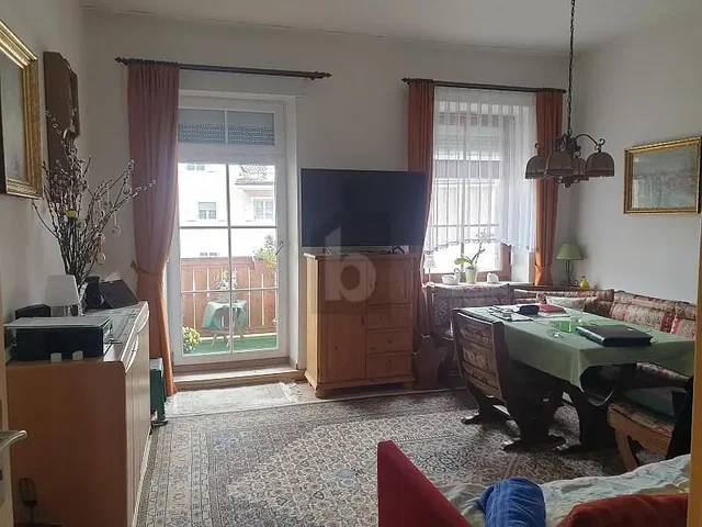 Хол
