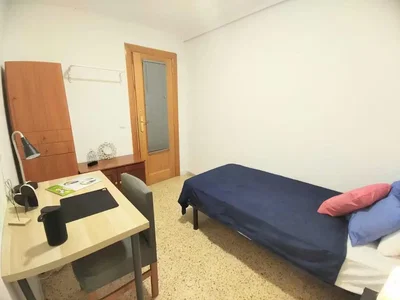Хол