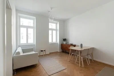 Хол