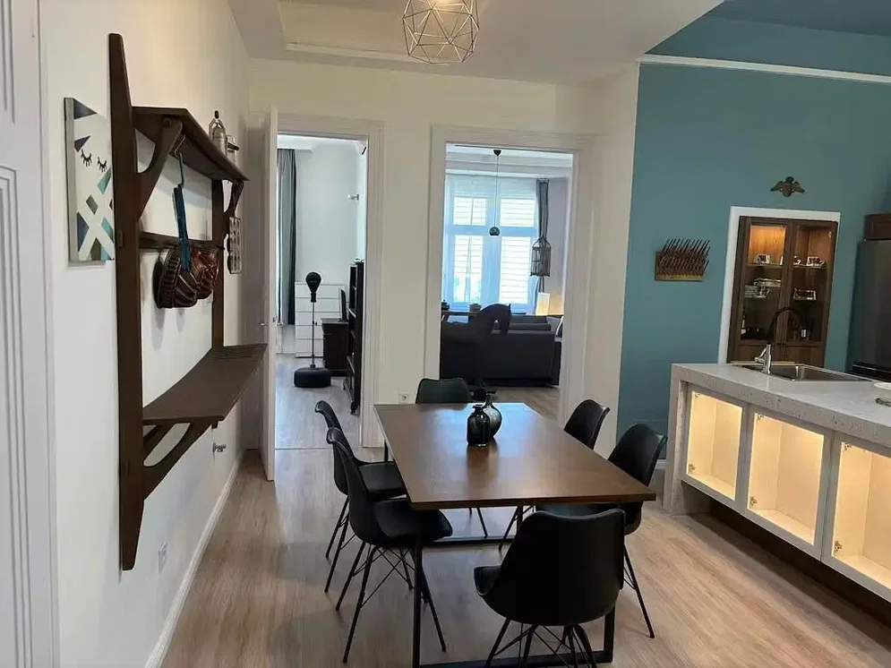 Salon