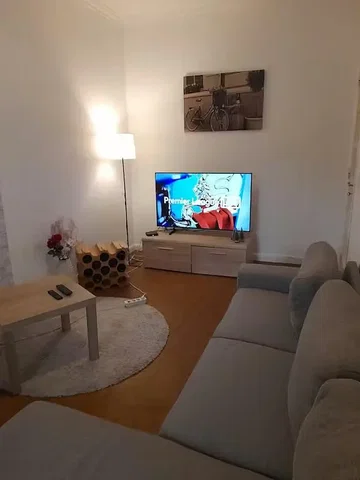 Хол