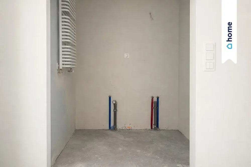 أخرى