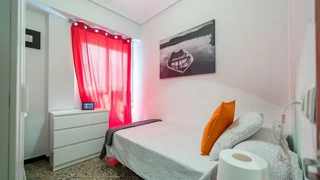 Хол