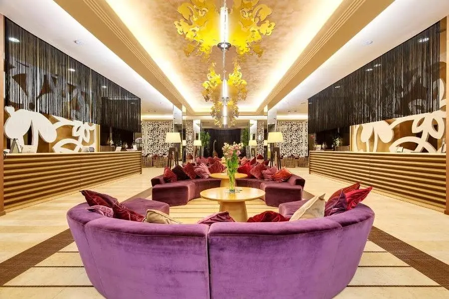 Salon