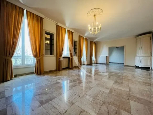 Σαλόνι