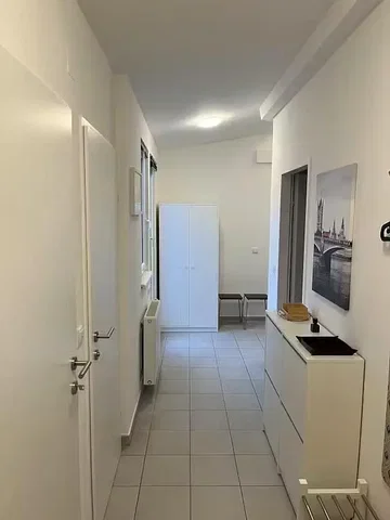 Хол