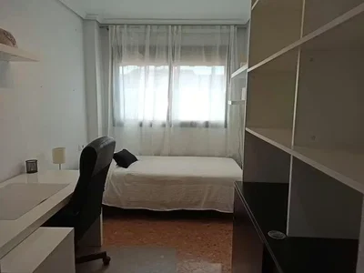 Хол