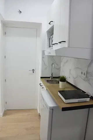 Хол