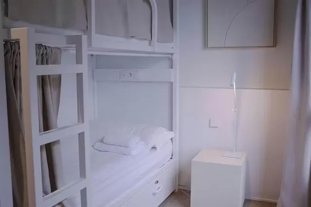 Хол