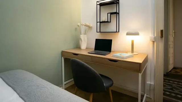 Хол