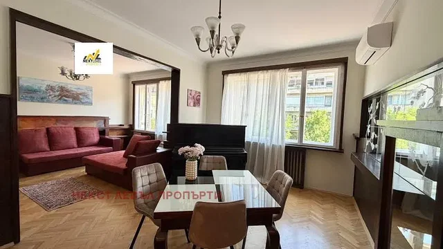 غرفة معيشة