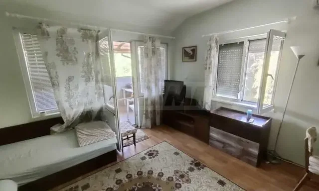 Хол