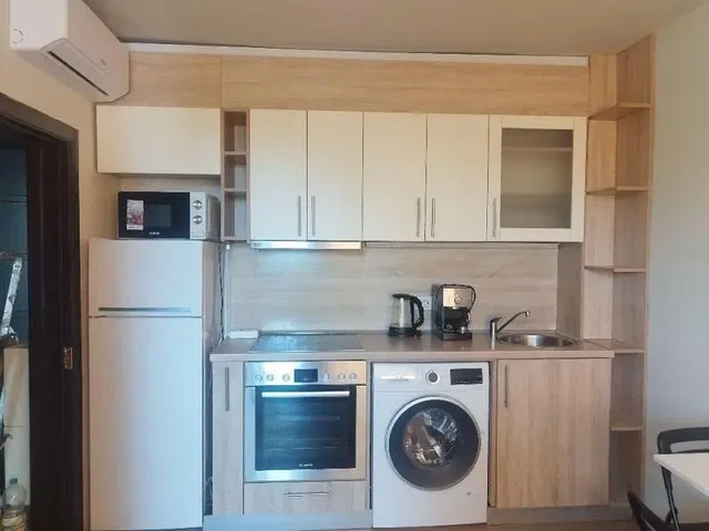 Хол