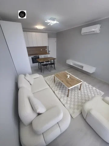 Хол