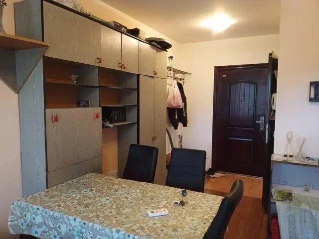 Хол
