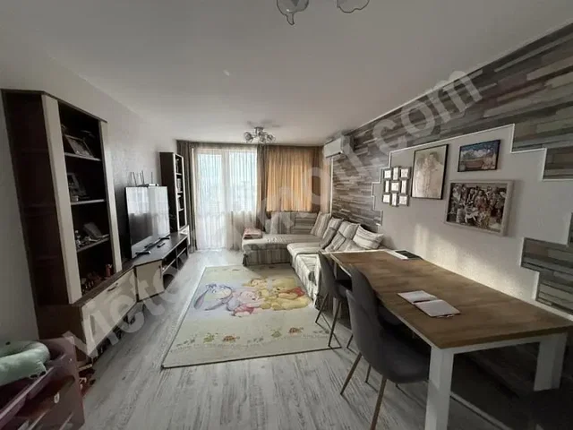 Хол