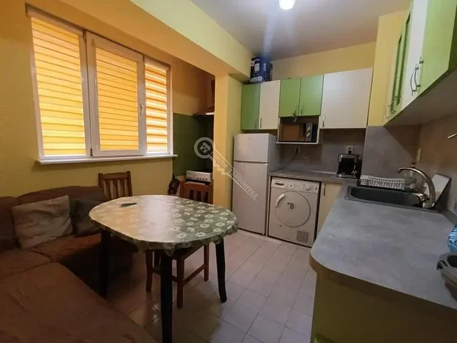 Хол