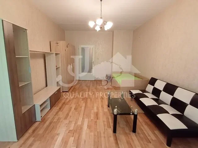 Хол