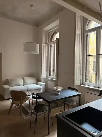 Хол