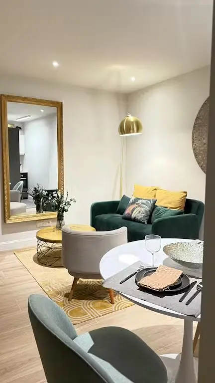 Salon
