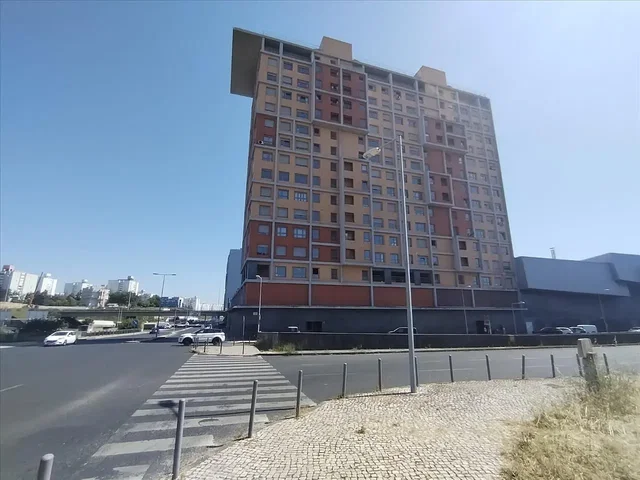 Хол