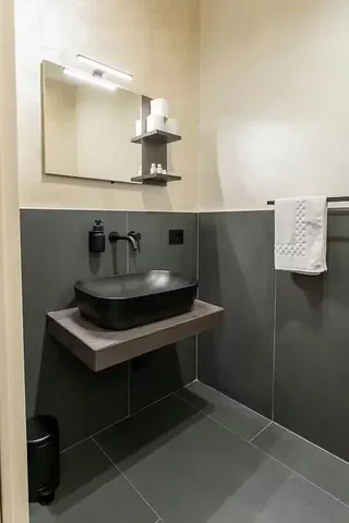 Хол