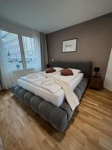 Хол