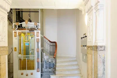 Salon