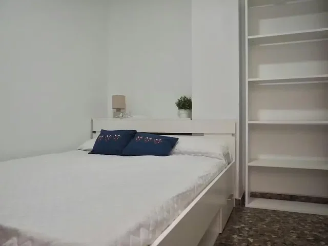Хол
