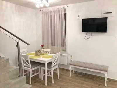 Хол