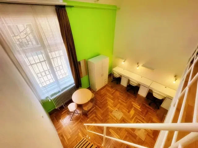 Salon