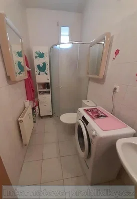 أخرى
