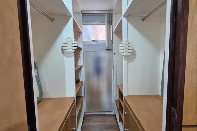أخرى