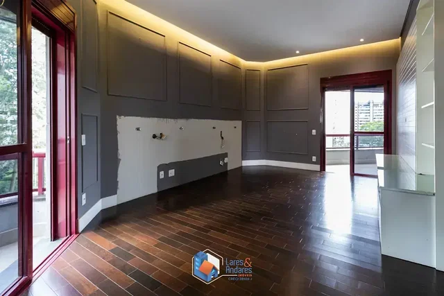 أخرى
