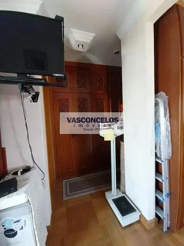 أخرى
