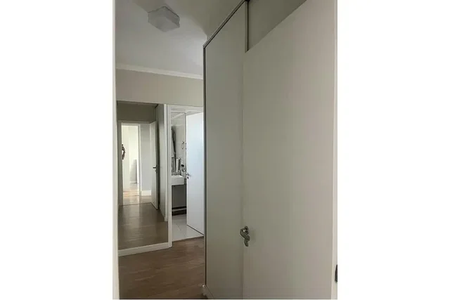 أخرى