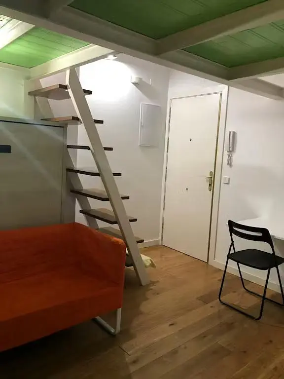 Salon