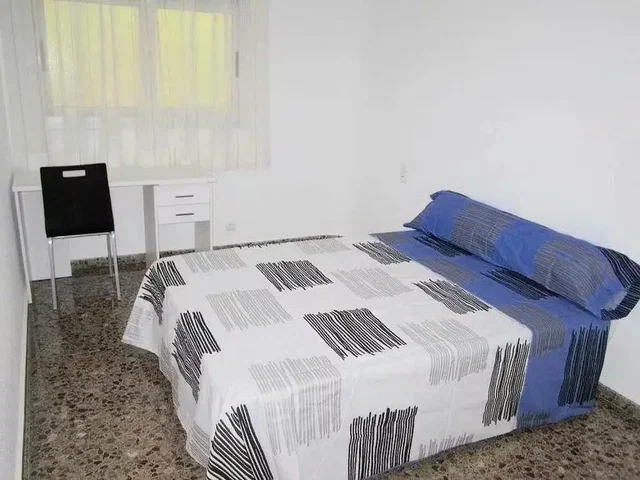 Хол