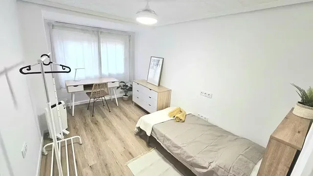 Хол