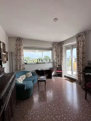 Хол