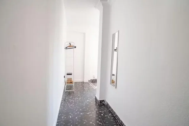 Хол