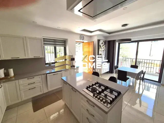 أخرى
